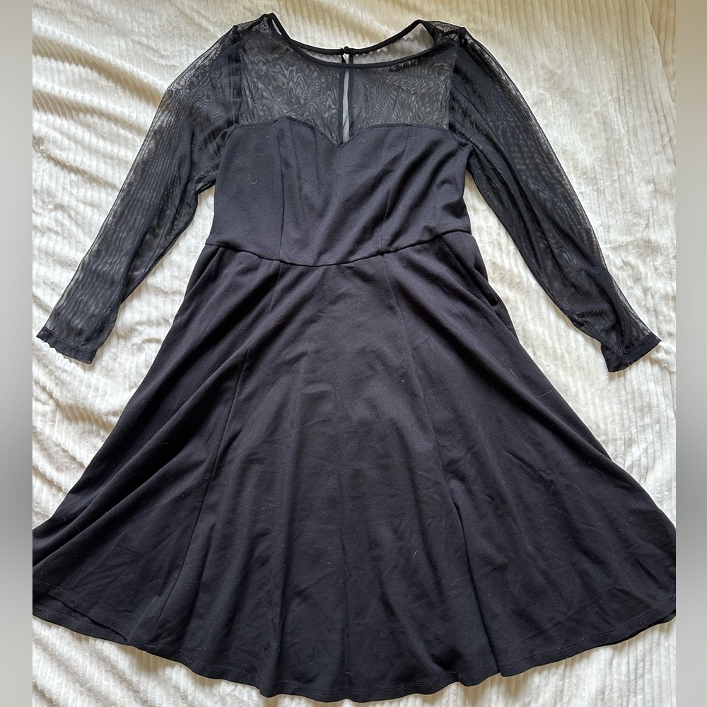 Little black dress with mesh detail and pockets! Torrid, plus size 12